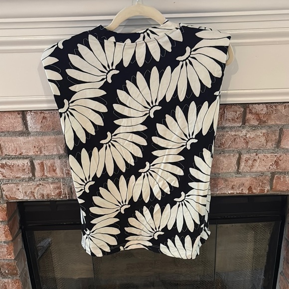 FARM Rio Black and White sleeveless top XS - Picture 5 of 7
